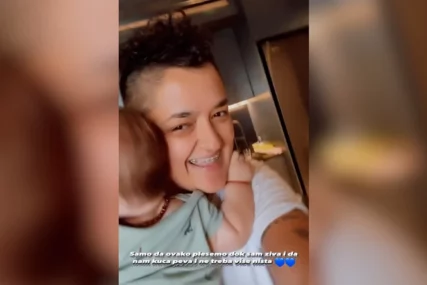 (VIDEO) Mališan upao u kadar: Marija Šerifović podijelila snimak sina Maria kako priča "Mama, mama"