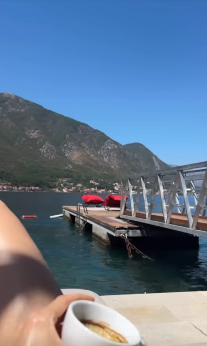 Milica uživa na moru