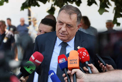 Dodik o simbolu srpskog stradanja: Podrinje i Birač više natopljeni krvlju i suzama, nego kišom