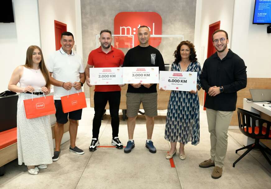 (FOTO) Nagradna igra „m:tel i Huawei te vode na more”: Srećnim dobitnicima uručene vrijedne nagrade