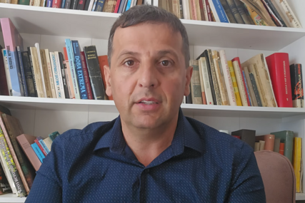(VIDEO) "Ovo je antisrpska politika stalnih tenzija" Vukanović poručio da Dodik lakše ispušta život nego funkciju, te da NEĆE UČESTVOVATI U REFERENDUMU