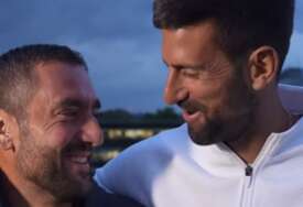 (VIDEO) "ŠTA MI MLADIĆI DA KAŽEMO" Nole i Čilić napravili šou na Vimbldonu, pa progovorili o tajni dugovječnosti