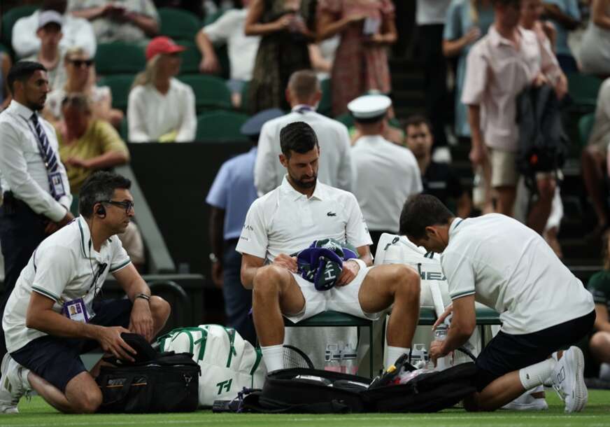 Novak Đoković zatražio medicinski tajm-aut