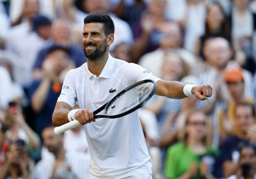 Novak Đoković slavi nakon pobjede
