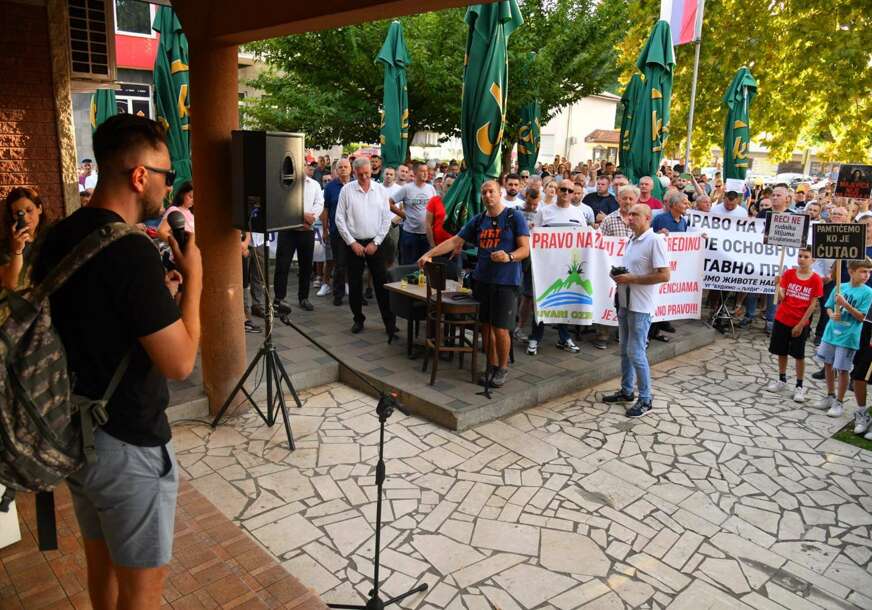 FOTO:  USTUPLJENA FOTOGRAFIJA