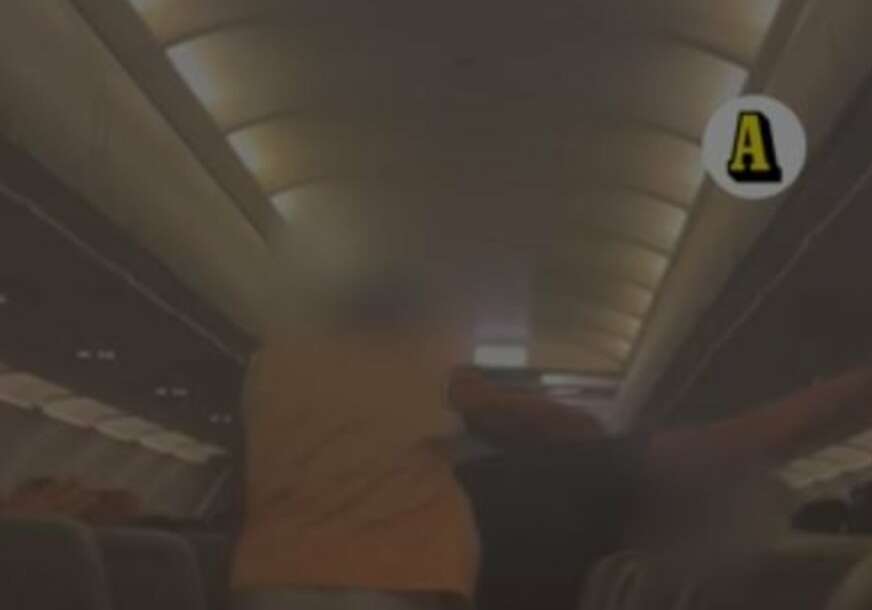 ISPLIVAO SNIMAK TUČE PUTNIKA Svjedoci opisali stravične scene u avionu: „Krvi je bilo posvuda, žene su vrištale, djeca su plakala“