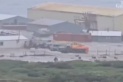 Cunami u Rusiji 
