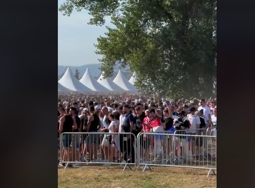 Ogromne gužve na koncertu Tompsona