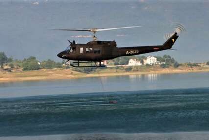 helikopter oružanih snaga 