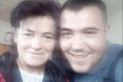 (FOTO) MAJKA I SIN UMRLI U ISTOM DANU Slavišina sestra podijelila fotografiju, srce da pukne