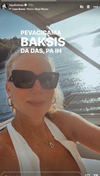 Lepa Brena