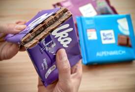 NESLAVNO PRIZNANJE ZA POPULARNI BREND Milka čokolada osvojila nagradu za najveću prevaru potrošača