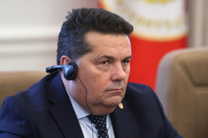 TENDER POD LUPOM JAVNOSTI Firma oca stranačkog kolege Nenada Stevandića dobila posao u NSRS