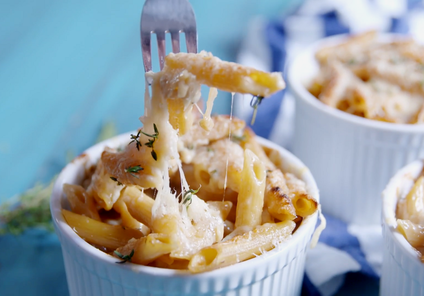 pasta s lukom