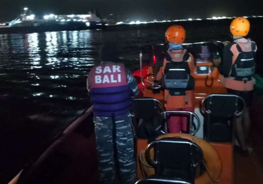 Potonuo brod na baliju