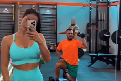 (FOTO) JEDVA DIŽE TEGOVE, PRAVI GRIMASE Darko Lazić se muči u teretani