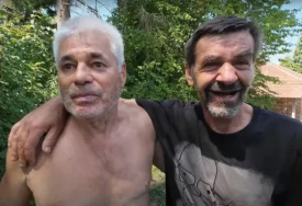 (VIDEO) "Prihvatio bi i neku s djecom, samo da nije sam" Radovan ima 60 godina i NIKAD SE NIJE ŽENIO, komšija Ramo želi da mu nađe srodnu dušu