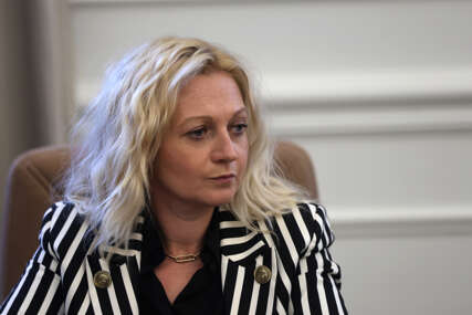 GUBITNIK DANA Selma Čabrić