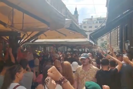 (VIDEO) "Zapaliću Krajinu do Knina" Tompsonovi obožavaoci PJEVAJU USTAŠKE PJESME u centru Zagreba