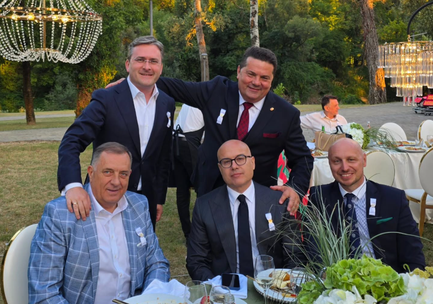 (VIDEO) I DODIK STIGAO NA SLAVLJE: Visoke zvanice na svadbi Stevandićevog sina