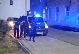UHAPŠENE 2 OSOBE U akciji Uskok u Trebinju zaplijenjeno više od 33 kilograma droge