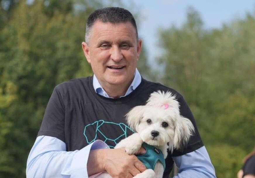 vlado đajić sa psom 