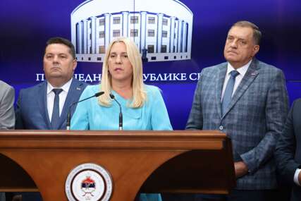 (FOTO) "Neće nas uhvatiti ni nespremne ni nervozne" Nenad Stevandić i Željka Cvijanović o pravosnažnoj presudi Dodiku