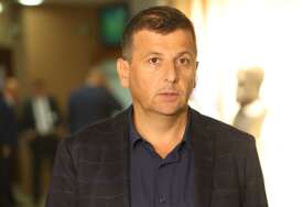 „BLANUŠA TREBA DA SE POVUČE“ Vukanović pozvao Miličevića i Petrovića da budu kandidati Liste za pravdu i red