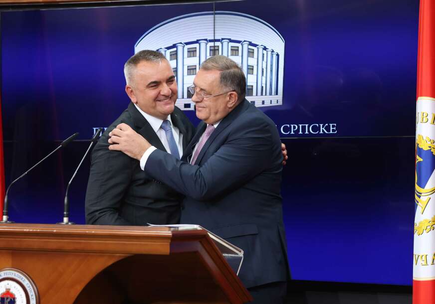 Milorad Dodik, Savo Minić