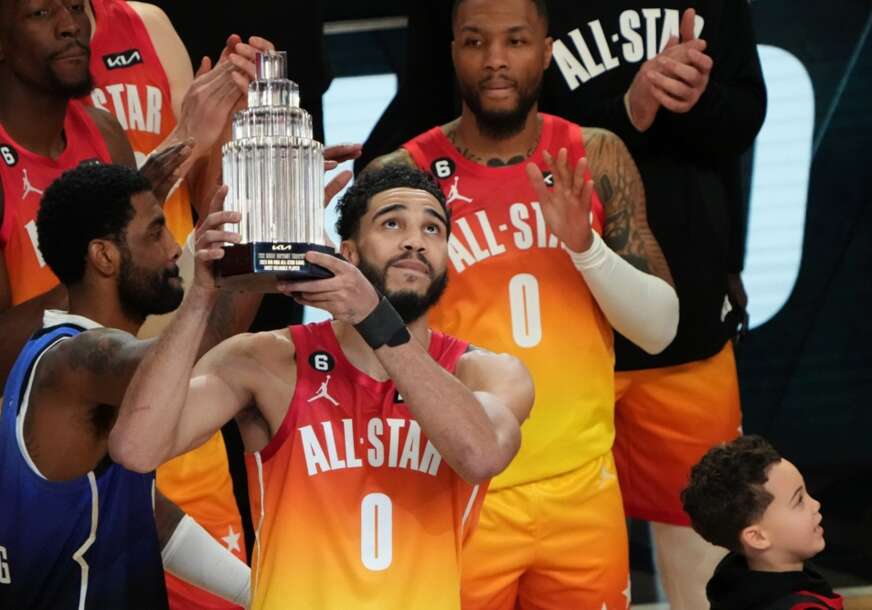 (VIDEO) VRTOGLAVA CIFRA Prodata još jedna NBA franšiza