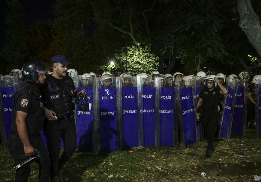 Opozicija ponovo NA METI: Nova tura hapšenja u Turskoj, policija privela 40 osoba