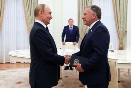 TRAJAO 3 SATA Završen ključni sastanak Putina i američkog izaslanika