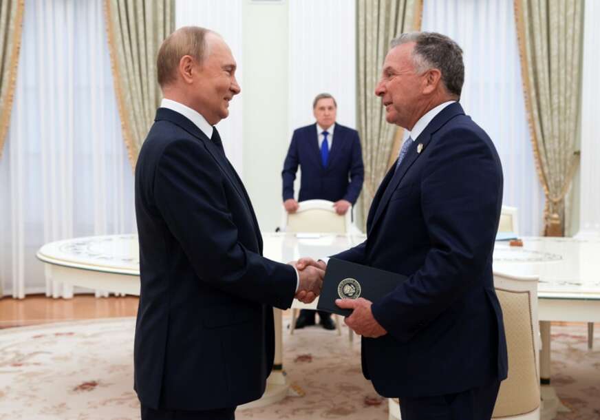 TRAJAO 3 SATA Završen ključni sastanak Putina i američkog izaslanika