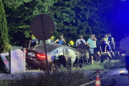 Teška nesreća kod Ugljevika: Poginula jedna osoba, povrijeđene 2