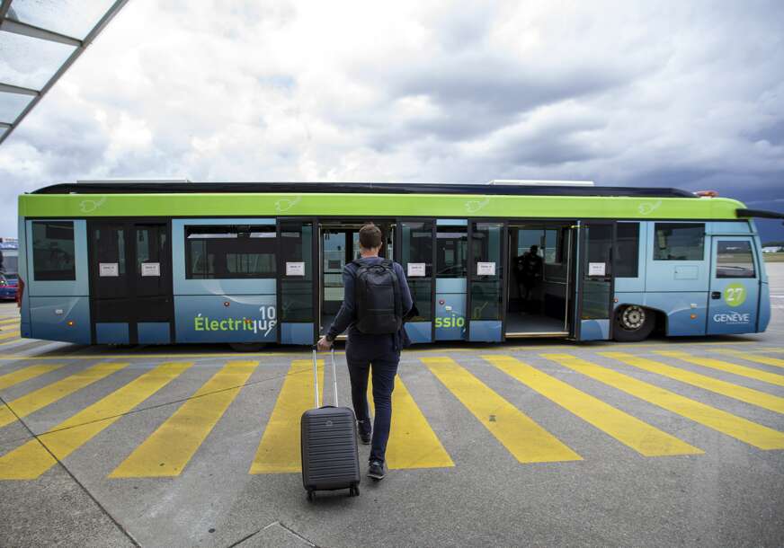 Ovako rješavaju EKOLOŠKI PROBLEM: U Ženevi besplatan javni prevoz