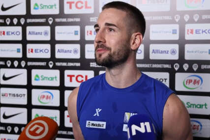 (FOTO) "Ovo je bajram za nas" Reprezentativac BiH otkrio kako selektor diže moral košarkašima na Eurobasketu