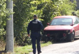 (FOTO) Jezivo nasilje tzv. kosovske policije NAD SRBINOM: Odveli ga u šumu, vezali za drvo i brutalno tukli crijevom za vodu
