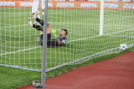 (FOTO) Nastavili sa efikasnom igrom: Borac, golovima Juričića i Hrelje, vodi 2:0 protiv Širokog Brijega