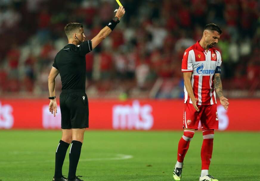Rade Krunić dobija žuti karton