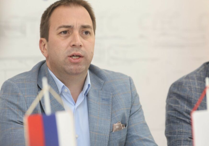 "Prioritet je očuvanje radnih mjesta" Selak poručio da je u fokusu SPS, pored očuvanja Republike Srpske, BRIGA O ČOVJEKU