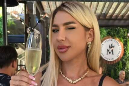 (FOTO) "44 MILIONA" Jovana Jeremić objavila mjesečni izvještaj, svi su U ŠOKU