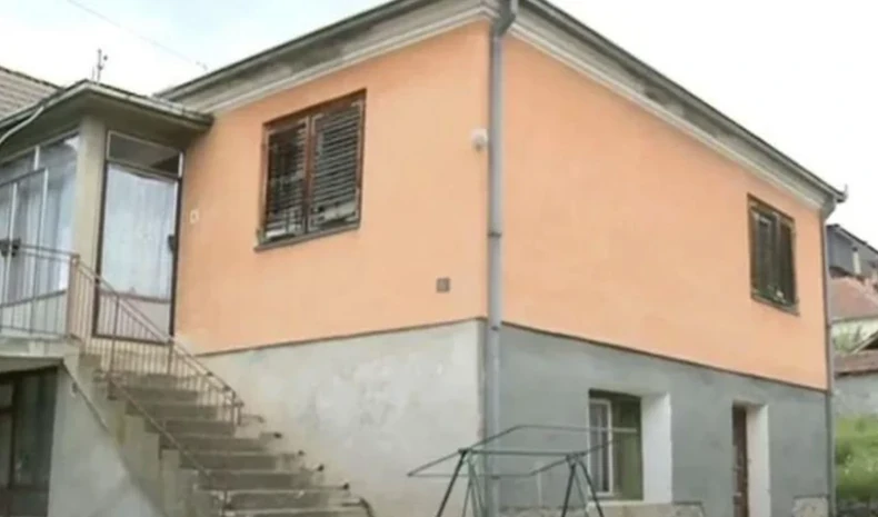 (FOTO) TU JE ŽIVIO SA PORODICOM Ovo je rodna kuća Marka Miljkovića u Brusu