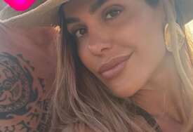 (FOTO) Svi gledaju u njegovo zanosno tijelo: Marina Visković smuvala opasnog frajera  