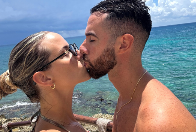 (FOTO) Odbojkašica pokazala romantične trenutke sa suprugom: Milica Tasić i Luka Vildosa UŽIVAJU NA MEDENOM MJESECU u Meksiku