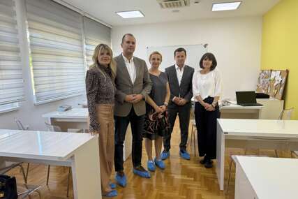 (FOTO) Nastavak društveno odgovorne inicijative članica AmCham BiH: m:tel uz najranjivije kategorije