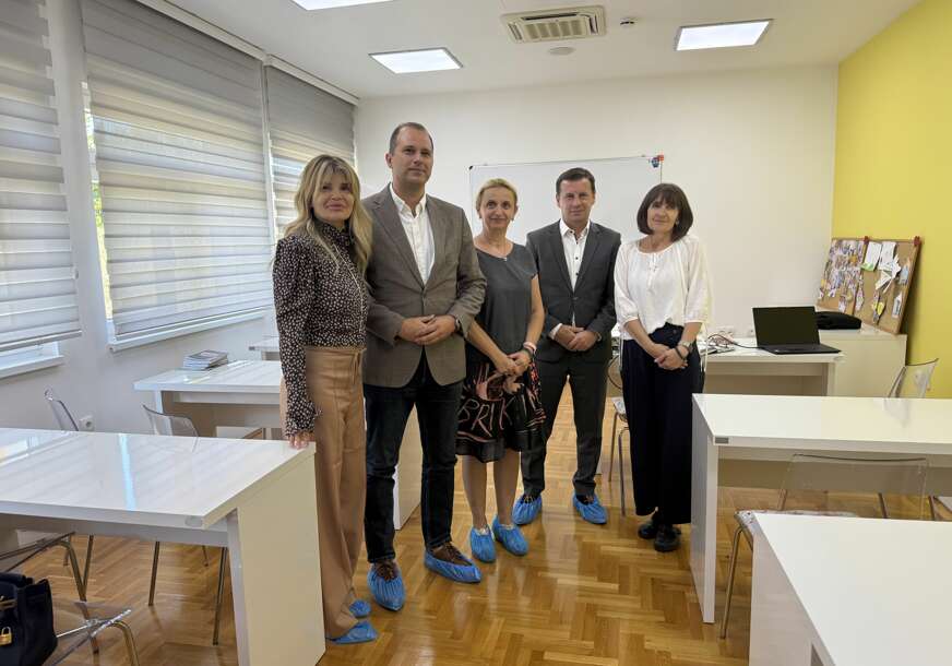 (FOTO) Nastavak društveno odgovorne inicijative članica AmCham BiH: m:tel uz najranjivije kategorije