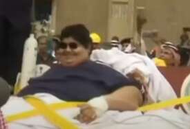 (FOTO) Do bolnice ga prenijeli VILJUŠKAROM: Najdeblji tinejdžer na svijetu imao je 609 kg, a onda je smršao 542 kg i sad izgleda NEVJEROVATNO