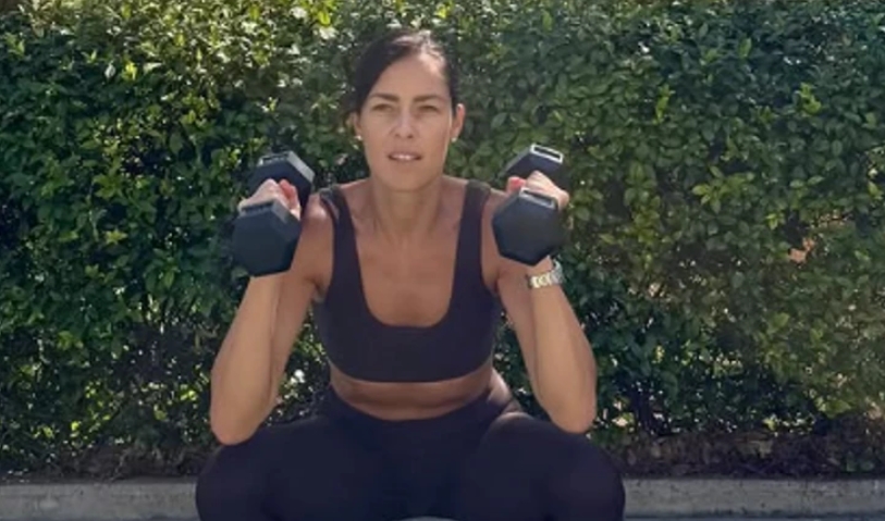 (VIDEO) Ana Ivanović DIŽE TEGOVE: Bivša teniserka u top formi, poslije razvoda izgleda bolje nego ikada