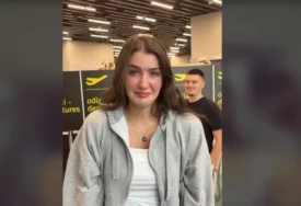 (VIDEO) Krenula put SAD: Kćerka Predraga Danilovića U SUZAMA NAPUSTILA SRBIJU