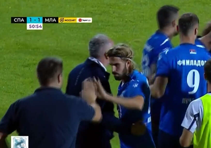 Nemanja Milojević proslavlja pogodak